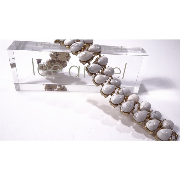 Neiman Marcus Lee Angel Howlite Teardrop Brass Link Bracelet NWT 298 - Picture 6 of 11